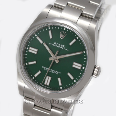 Rolex Oyster Perpetual 41 Ref 124300 Steel Green Dial